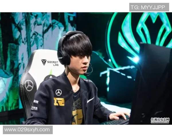 赛后分析RNG与EDG的战术灵活性及S15电竞比分解读 赛后分析RNG与EDG的战术灵活性及S15电竞比分解读